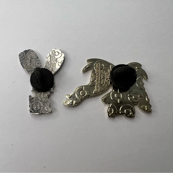 Pokémon Pins: Bunnelby and Mega Mawile - Picture 3 of 6